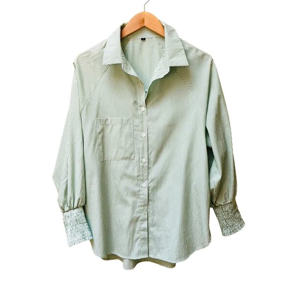 Striped Button-Down High-Low Shirt Smocked Cuffs Pockets SZ L Oversized No-Iron - Picture 1 of 7